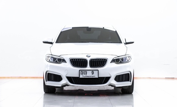 Buy Used BMW 2-Series White Car in Bangkok in Bangkok Buy Used BMW 2-Series White Car in Bangkok in Bangkok