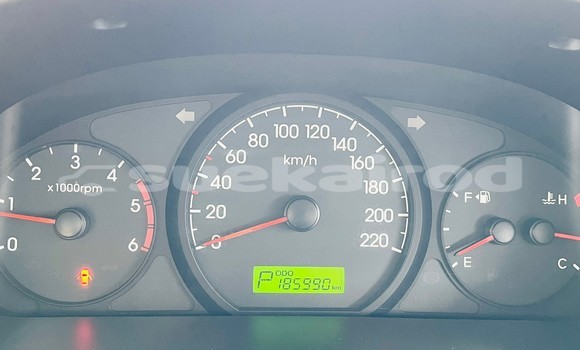 Buy Used Hyundai H1 Brown Car in Bangkok in Bangkok Buy Used Hyundai H1 Brown Car in Bangkok in Bangkok