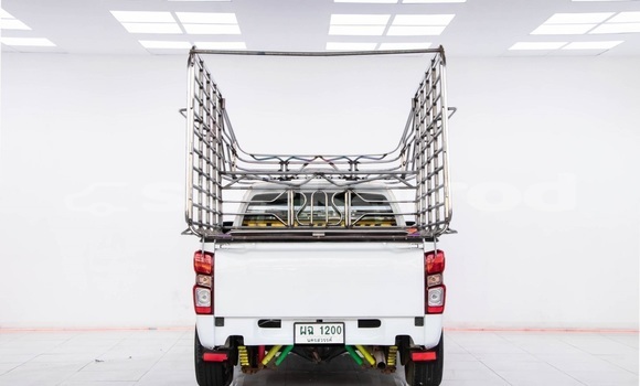 ซื้อ รถมือสอง Isuzu D-Max ขาว รถยนต์ ใน %{เมือง} ใน กรุงเทพมหานคร ซื้อ รถมือสอง Isuzu D-Max ขาว รถยนต์ ใน %{เมือง} ใน กรุงเทพมหานคร