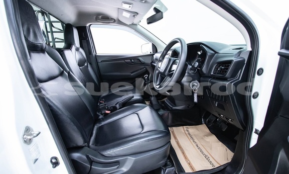 ซื้อ รถมือสอง Isuzu D-Max ขาว รถยนต์ ใน %{เมือง} ใน กรุงเทพมหานคร ซื้อ รถมือสอง Isuzu D-Max ขาว รถยนต์ ใน %{เมือง} ใน กรุงเทพมหานคร