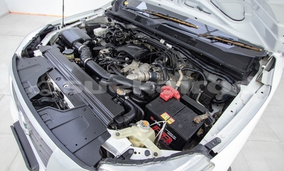 Buy Used Nissan Navara (Frontier) White Car in Bangkok in Bangkok Buy Used Nissan Navara (Frontier) White Car in Bangkok in Bangkok