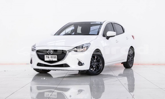 ซื้อ รถมือสอง Mazda 2 ขาว รถยนต์ ใน %{เมือง} ใน กรุงเทพมหานคร ซื้อ รถมือสอง Mazda 2 ขาว รถยนต์ ใน %{เมือง} ใน กรุงเทพมหานคร