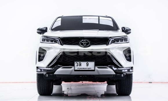 ซื้อ รถมือสอง Toyota Fortuner ขาว รถยนต์ ใน %{เมือง} ใน กรุงเทพมหานคร ซื้อ รถมือสอง Toyota Fortuner ขาว รถยนต์ ใน %{เมือง} ใน กรุงเทพมหานคร