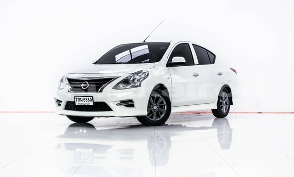 ซื้อ รถมือสอง Nissan Almera ขาว รถยนต์ ใน %{เมือง} ใน กรุงเทพมหานคร