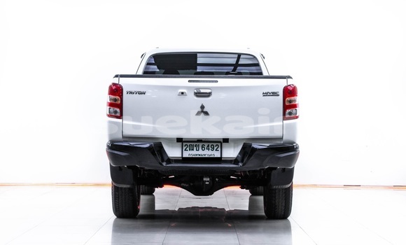 ซื้อ รถมือสอง Mitsubishi Triton ขาว รถยนต์ ใน %{เมือง} ใน กรุงเทพมหานคร ซื้อ รถมือสอง Mitsubishi Triton ขาว รถยนต์ ใน %{เมือง} ใน กรุงเทพมหานคร