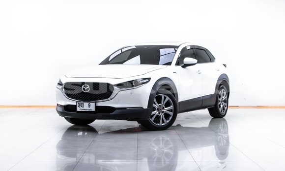ซื้อ รถมือสอง Mazda CX-3 ขาว รถยนต์ ใน %{เมือง} ใน กรุงเทพมหานคร