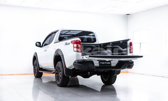 Buy Used Mitsubishi Triton White Car in Bangkok in Bangkok Buy Used Mitsubishi Triton White Car in Bangkok in Bangkok