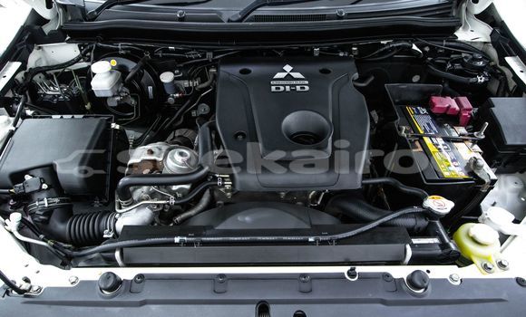 Buy Used Mitsubishi Triton White Car in Bangkok in Bangkok Buy Used Mitsubishi Triton White Car in Bangkok in Bangkok