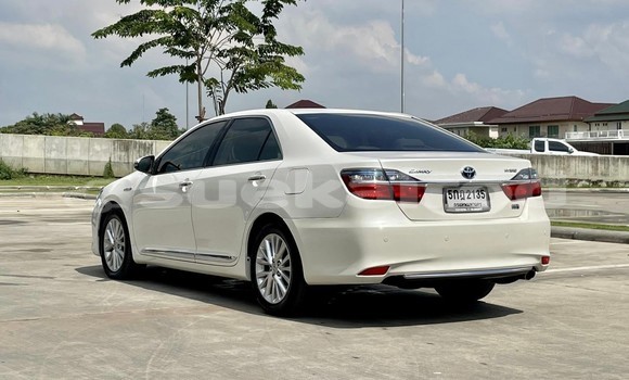 Buy Used Toyota Camry White Car in Bangkok in Bangkok Buy Used Toyota Camry White Car in Bangkok in Bangkok