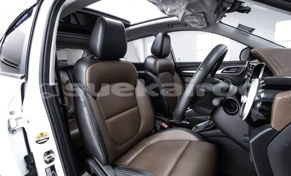 Buy Used MG ZS White Car in Bangkok in Bangkok Buy Used MG ZS White Car in Bangkok in Bangkok