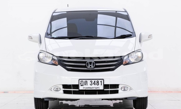 Buy Used Honda Freed White Car in Bangkok in Bangkok Buy Used Honda Freed White Car in Bangkok in Bangkok