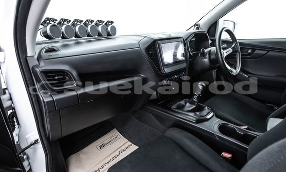 ซื้อ รถมือสอง Isuzu D-Max ขาว รถยนต์ ใน %{เมือง} ใน กรุงเทพมหานคร ซื้อ รถมือสอง Isuzu D-Max ขาว รถยนต์ ใน %{เมือง} ใน กรุงเทพมหานคร