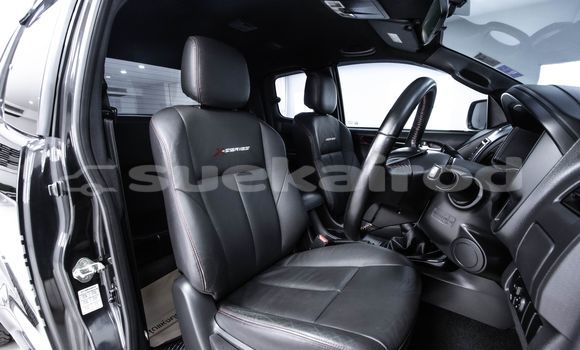 Buy Used Isuzu D-Max Black Car in Bangkok in Bangkok Buy Used Isuzu D-Max Black Car in Bangkok in Bangkok