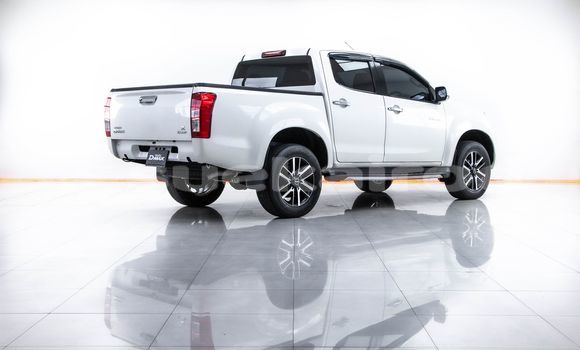 ซื้อ รถมือสอง Isuzu D-Max ขาว รถยนต์ ใน %{เมือง} ใน กรุงเทพมหานคร ซื้อ รถมือสอง Isuzu D-Max ขาว รถยนต์ ใน %{เมือง} ใน กรุงเทพมหานคร