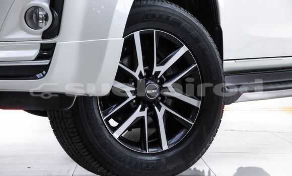 ซื้อ รถมือสอง Isuzu D-Max ขาว รถยนต์ ใน %{เมือง} ใน กรุงเทพมหานคร ซื้อ รถมือสอง Isuzu D-Max ขาว รถยนต์ ใน %{เมือง} ใน กรุงเทพมหานคร