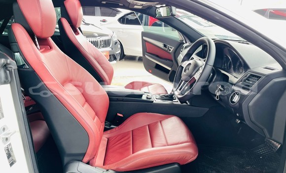 Buy Used Mercedes‒Benz E–Class White Car in Bangkok in Bangkok Buy Used Mercedes‒Benz E–Class White Car in Bangkok in Bangkok