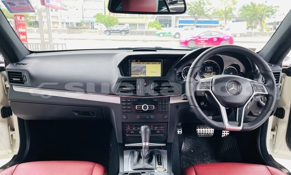 Buy Used Mercedes‒Benz E–Class White Car in Bangkok in Bangkok Buy Used Mercedes‒Benz E–Class White Car in Bangkok in Bangkok