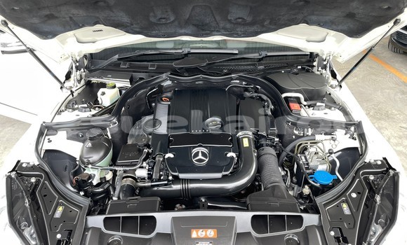 Buy Used Mercedes‒Benz E–Class White Car in Bangkok in Bangkok Buy Used Mercedes‒Benz E–Class White Car in Bangkok in Bangkok