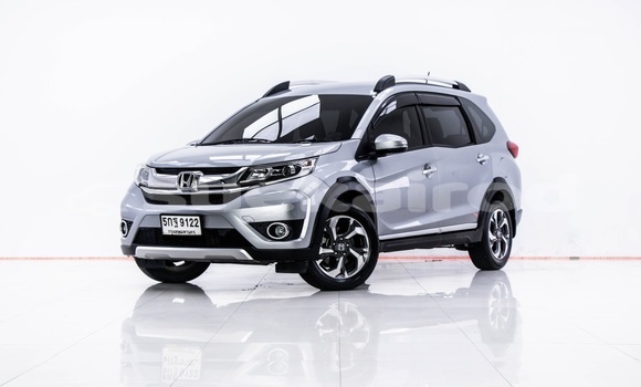 ซื้อ รถมือสอง Honda BR-V อื่น ๆ รถยนต์ ใน %{เมือง} ใน กรุงเทพมหานคร
