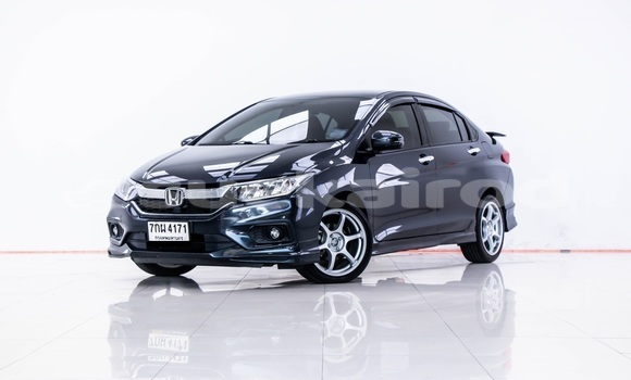 ซื้อ รถมือสอง Honda City สีน้ำเงิน รถยนต์ ใน %{เมือง} ใน กรุงเทพมหานคร