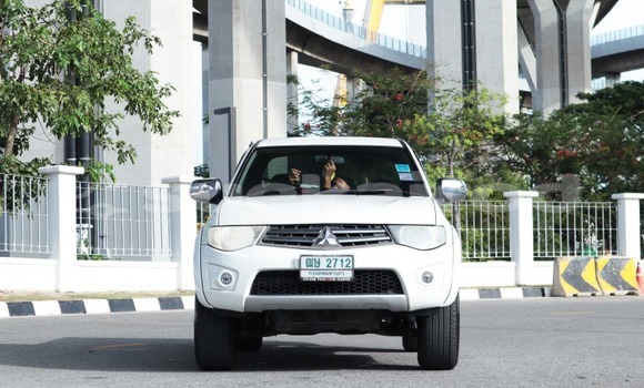 Buy Used Mitsubishi Triton White Car in Bangkok in Bangkok