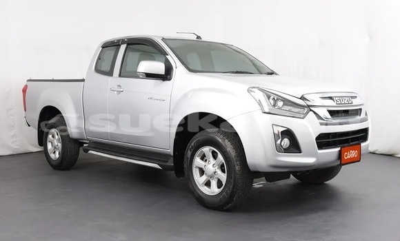ซื้อ รถมือสอง Isuzu D-Max เงิน รถยนต์ ใน %{เมือง} ใน กรุงเทพมหานคร