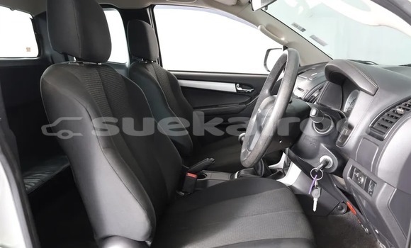 Buy Used Isuzu D-Max Silver Car in Bangkok in Bangkok Buy Used Isuzu D-Max Silver Car in Bangkok in Bangkok