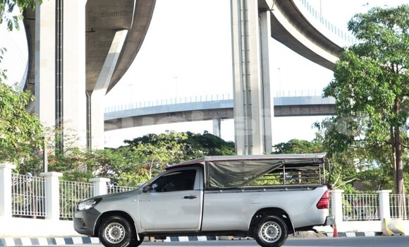 Buy Used Toyota Hiluxe Revo Silver Car in Bangkok in Bangkok Buy Used Toyota Hiluxe Revo Silver Car in Bangkok in Bangkok