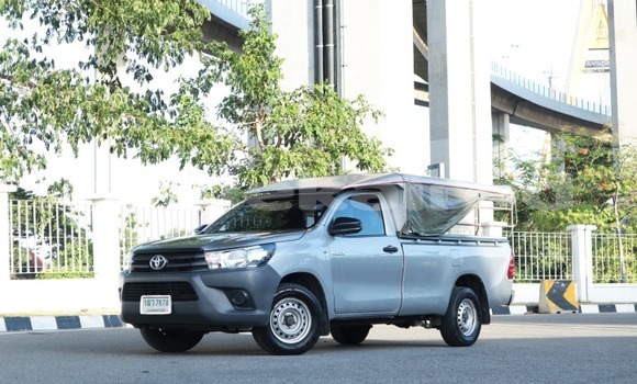 Buy Used Toyota Hiluxe Revo Silver Car in Bangkok in Bangkok Buy Used Toyota Hiluxe Revo Silver Car in Bangkok in Bangkok