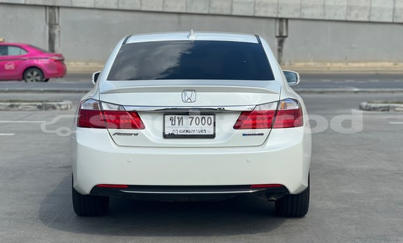 ซื้อ รถมือสอง Honda Accord ขาว รถยนต์ ใน %{เมือง} ใน กรุงเทพมหานคร ซื้อ รถมือสอง Honda Accord ขาว รถยนต์ ใน %{เมือง} ใน กรุงเทพมหานคร