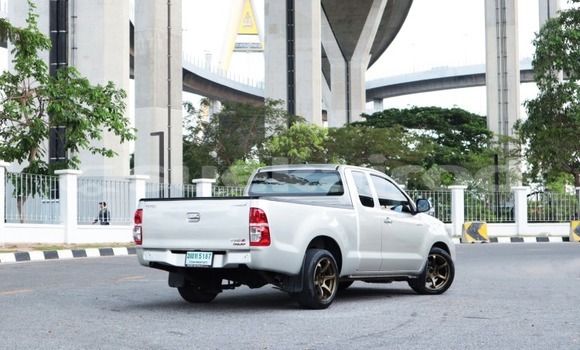 ซื้อ รถมือสอง Toyota Hiluxe VIGO เงิน รถยนต์ ใน %{เมือง} ใน กรุงเทพมหานคร ซื้อ รถมือสอง Toyota Hiluxe VIGO เงิน รถยนต์ ใน %{เมือง} ใน กรุงเทพมหานคร