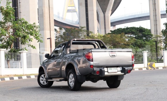 Buy Used Mitsubishi Triton Brown Car in Bangkok in Bangkok Buy Used Mitsubishi Triton Brown Car in Bangkok in Bangkok