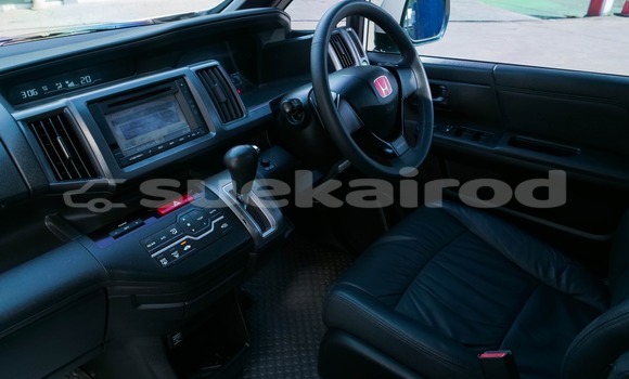 Buy Used Honda Stepwgn White Car in Bangkok in Bangkok Buy Used Honda Stepwgn White Car in Bangkok in Bangkok