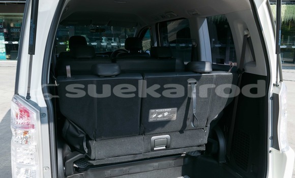 Buy Used Honda Stepwgn White Car in Bangkok in Bangkok Buy Used Honda Stepwgn White Car in Bangkok in Bangkok