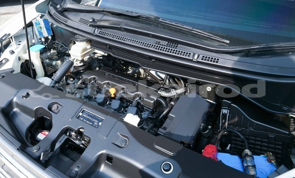 Buy Used Honda Stepwgn White Car in Bangkok in Bangkok Buy Used Honda Stepwgn White Car in Bangkok in Bangkok