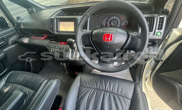 Buy Used Honda Stepwgn White Car in Bangkok in Bangkok Buy Used Honda Stepwgn White Car in Bangkok in Bangkok