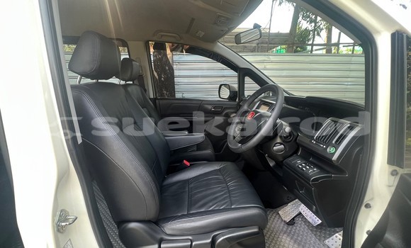 Buy Used Honda Stepwgn White Car in Bangkok in Bangkok Buy Used Honda Stepwgn White Car in Bangkok in Bangkok