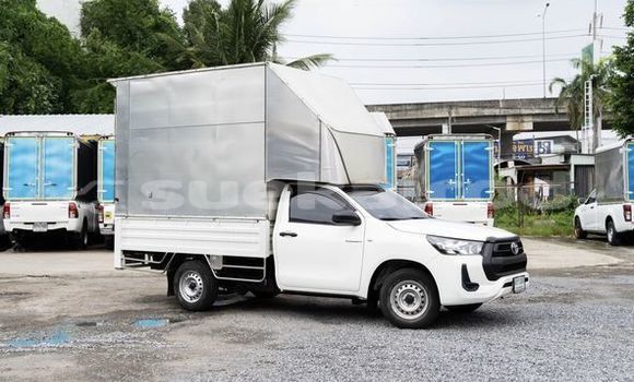 ซื้อ รถมือสอง Toyota Hiluxe Revo ขาว รถยนต์ ใน %{เมือง} ใน กรุงเทพมหานคร ซื้อ รถมือสอง Toyota Hiluxe Revo ขาว รถยนต์ ใน %{เมือง} ใน กรุงเทพมหานคร