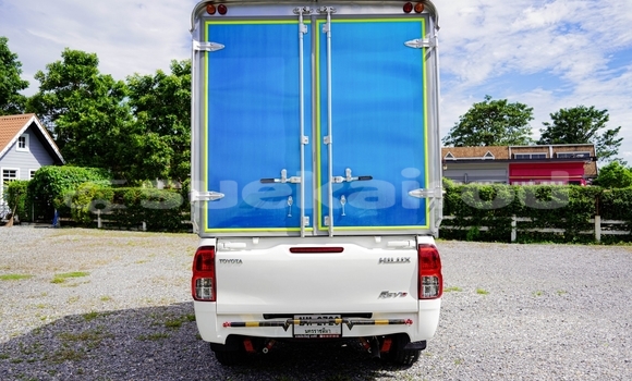 ซื้อ รถมือสอง Toyota Hiluxe Revo ขาว รถยนต์ ใน %{เมือง} ใน กรุงเทพมหานคร ซื้อ รถมือสอง Toyota Hiluxe Revo ขาว รถยนต์ ใน %{เมือง} ใน กรุงเทพมหานคร