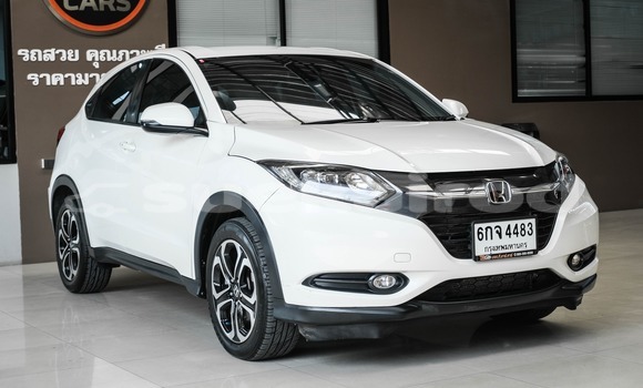 ซื้อ รถมือสอง Honda HR-V ขาว รถยนต์ ใน %{เมือง} ใน กรุงเทพมหานคร ซื้อ รถมือสอง Honda HR-V ขาว รถยนต์ ใน %{เมือง} ใน กรุงเทพมหานคร