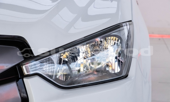 Buy Used Isuzu D-Max White Car in Bangkok in Bangkok Buy Used Isuzu D-Max White Car in Bangkok in Bangkok