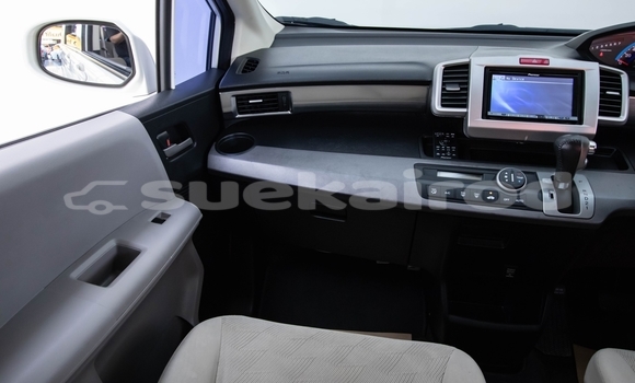 Buy Used Honda Freed White Car in Bangkok in Bangkok Buy Used Honda Freed White Car in Bangkok in Bangkok