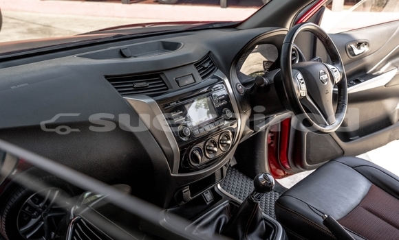 ซื้อ รถมือสอง Nissan Navara สีแดง รถยนต์ ใน %{เมือง} ใน กรุงเทพมหานคร ซื้อ รถมือสอง Nissan Navara สีแดง รถยนต์ ใน %{เมือง} ใน กรุงเทพมหานคร