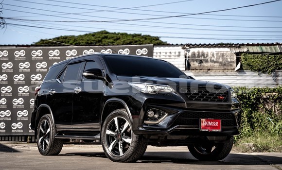 Buy Used Toyota Fortuner Black Car in Bangkok in Bangkok