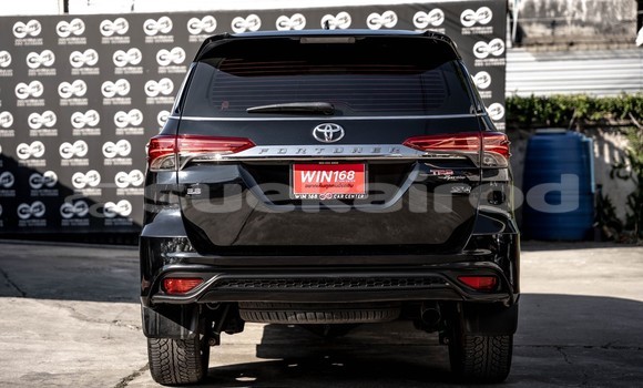 ซื้อ รถมือสอง Toyota Fortuner สีดำ รถยนต์ ใน %{เมือง} ใน กรุงเทพมหานคร ซื้อ รถมือสอง Toyota Fortuner สีดำ รถยนต์ ใน %{เมือง} ใน กรุงเทพมหานคร