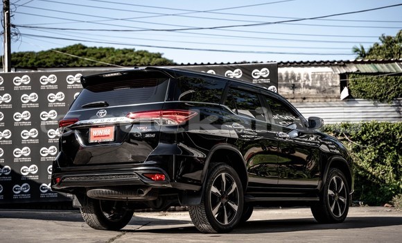 ซื้อ รถมือสอง Toyota Fortuner สีดำ รถยนต์ ใน %{เมือง} ใน กรุงเทพมหานคร ซื้อ รถมือสอง Toyota Fortuner สีดำ รถยนต์ ใน %{เมือง} ใน กรุงเทพมหานคร