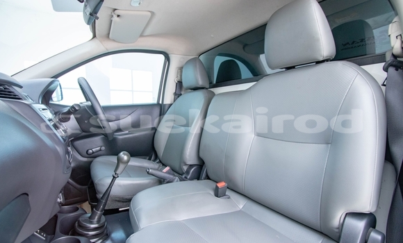 Buy Used Nissan Navara White Car in Bangkok in Bangkok Buy Used Nissan Navara White Car in Bangkok in Bangkok