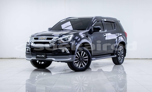 Buy Used Isuzu MU-X Black Car in Bangkok in Bangkok