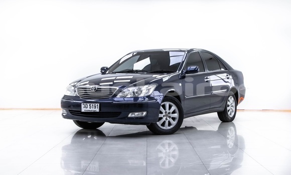 Buy Used Toyota Camry Blue Car in Bangkok in Bangkok
