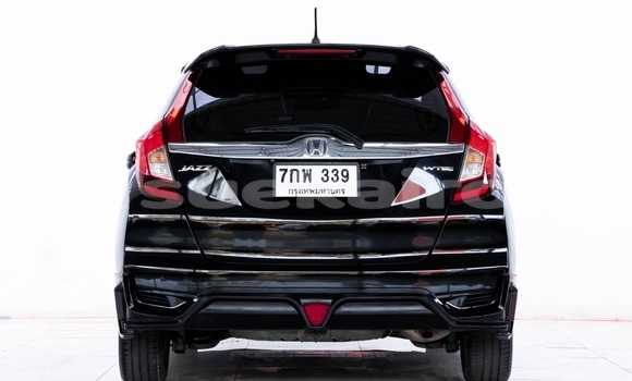 ซื้อ รถมือสอง Honda Jazz สีดำ รถยนต์ ใน %{เมือง} ใน กรุงเทพมหานคร ซื้อ รถมือสอง Honda Jazz สีดำ รถยนต์ ใน %{เมือง} ใน กรุงเทพมหานคร